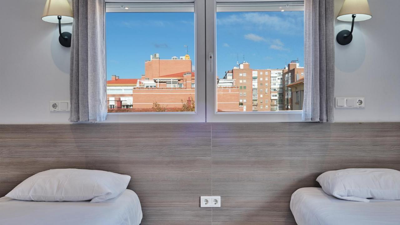 Golden Alcala Hotel Madrid Exterior photo